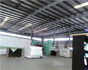 成都中央空調清洗公司廠區環境